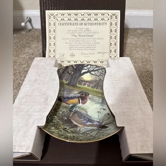 3rd Edwin M. Knowles Living With Nature, by Bart Jerner. The Wood Duck plate - Picture 2 of 6